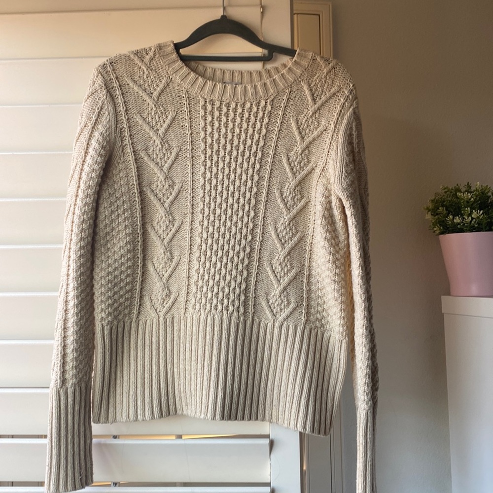 GAP  cream sweater